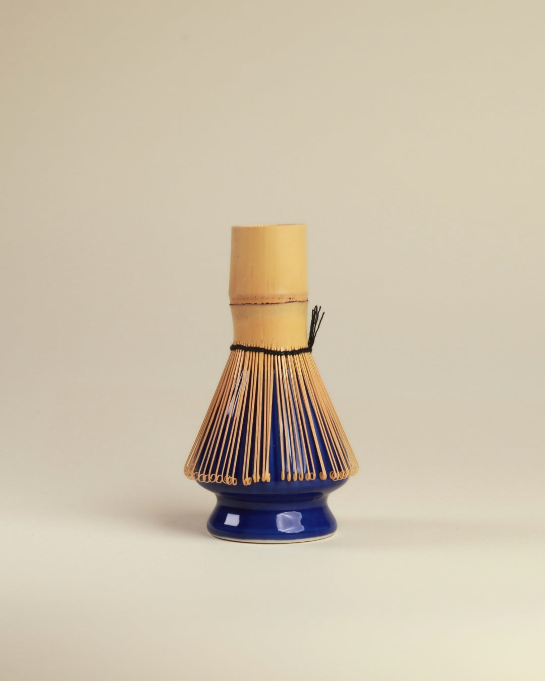 TSUBOMI Besenhalter (blau)